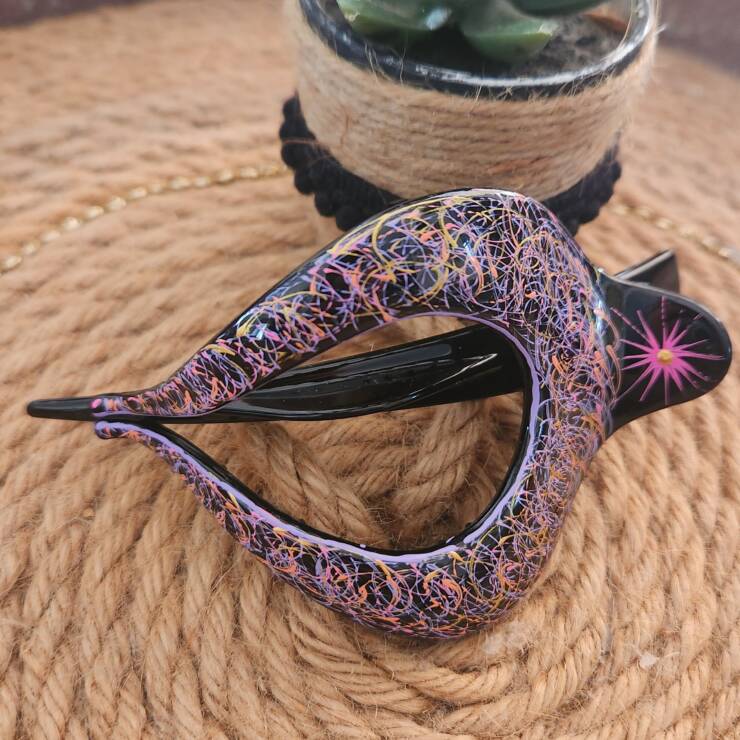 Pince à cheveux peinte à la main, un bel accessoire pour votre coiffure. Bon maintien pour cheveux épais et long 