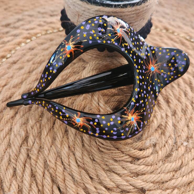 Pince à cheveux peinte à la main, un bel accessoire pour votre coiffure. Bon maintien pour cheveux épais et long 