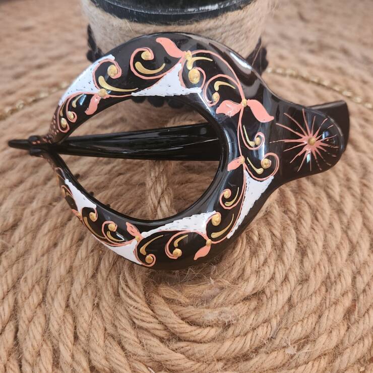 Pince à cheveux peinte à la main, un bel accessoire pour votre coiffure. Bon maintien pour cheveux épais et long 